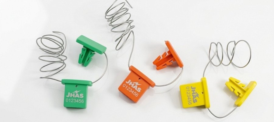Plastic 4 Lock Seals with attached wire (DL-PP) Jhas Industries