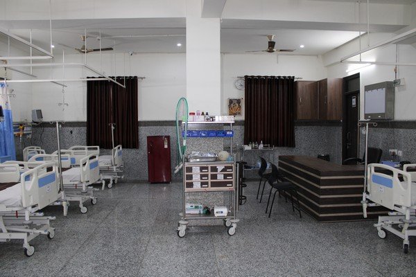 Varun Groups - Gallery Surgical ICU