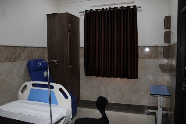 Varun Groups - Gallery Surgical ICU