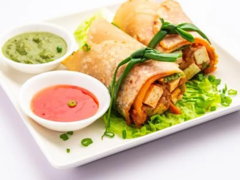 Pudina Paneer Tikka Roll at Door Ka Tandoor